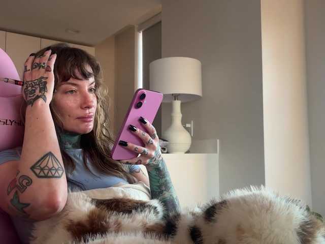 iiixbostonxiii live cam on BongaCams