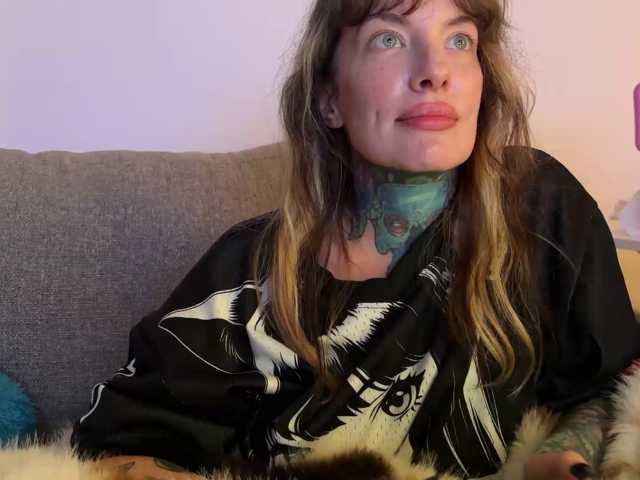 iiixbostonxiii, en directo ahora en BongaCams