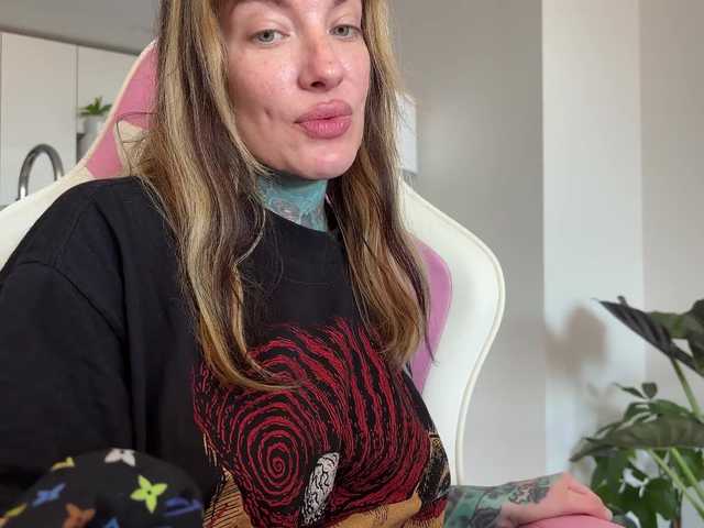iiixbostonxiii live cam on BongaCams