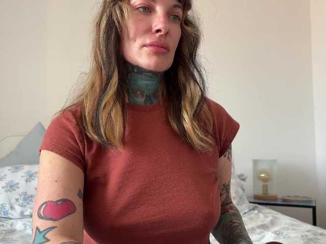 iiixbostonxiii live cam on BongaCams