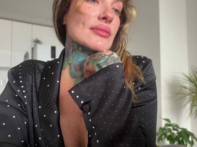 iiixbostonxiii live cam on BongaCams