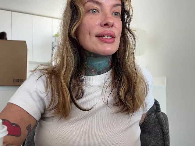 iiixbostonxiii live cam on BongaCams