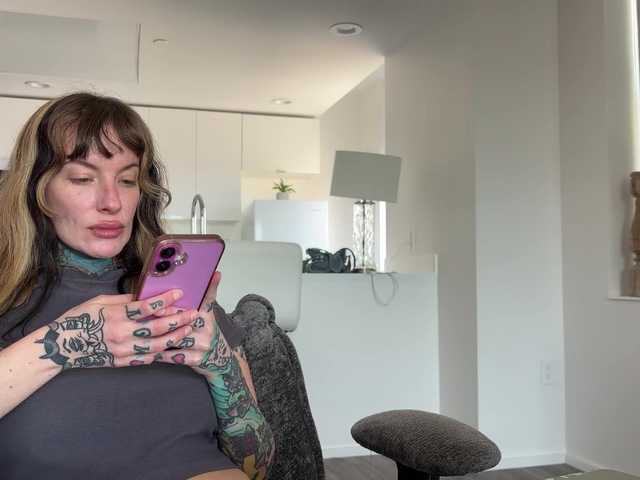 iiixbostonxiii live cam on BongaCams