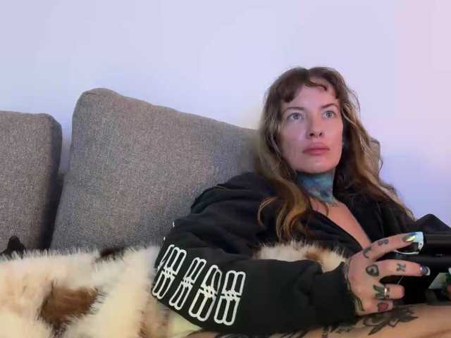 iiixbostonxiii live cam on BongaCams