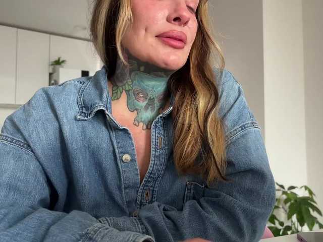 iiixbostonxiii live cam on BongaCams