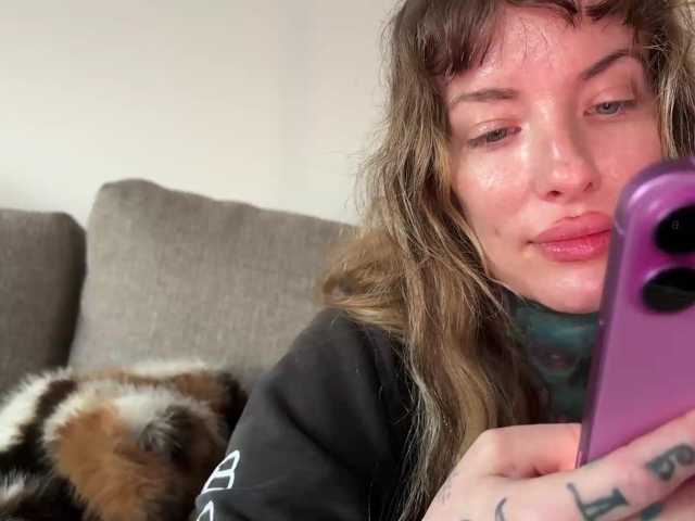 iiixbostonxiii live cam on BongaCams
