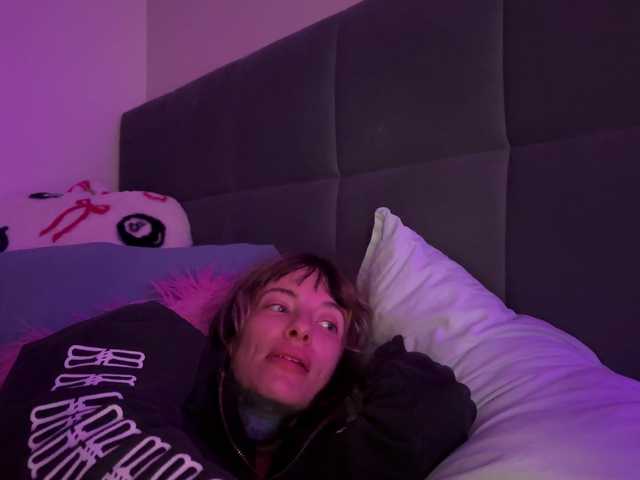 iiixbostonxiii's BongaCams show and profile