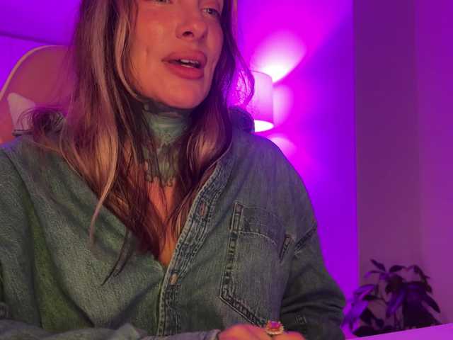 iiixbostonxiii live cam on BongaCams