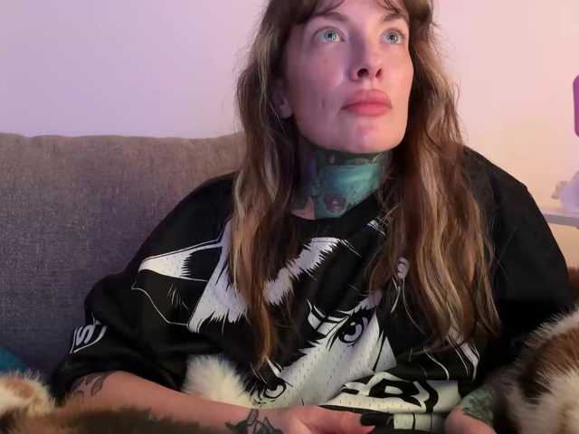 iiixbostonxiii, live now on BongaCams