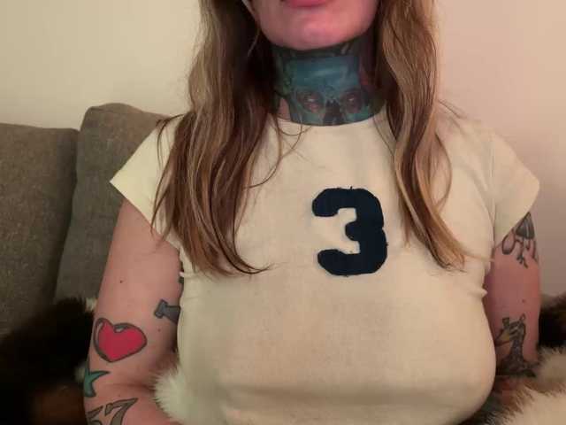 iiixbostonxiii live cam on BongaCams