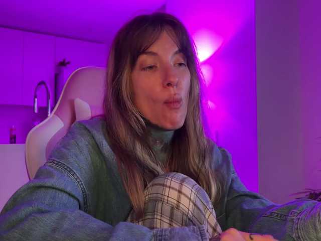 iiixbostonxiii, en directo ahora en BongaCams