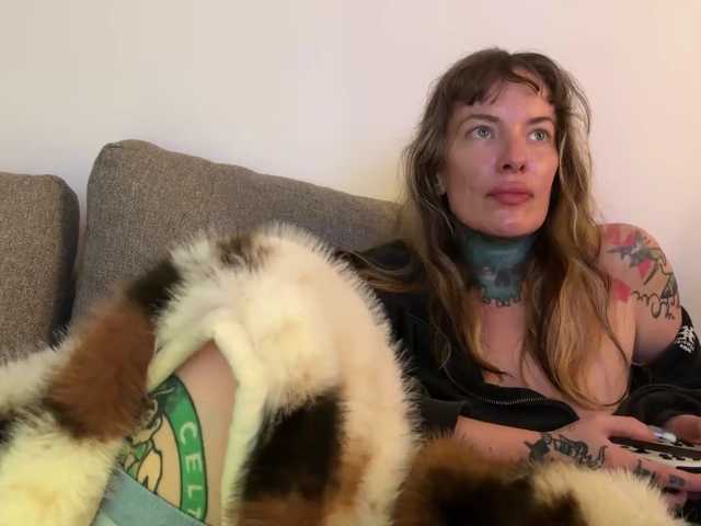 iiixbostonxiii live cam on BongaCams