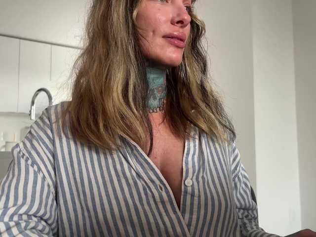 iiixbostonxiii live cam on BongaCams
