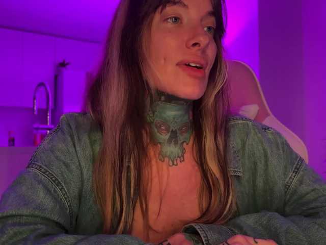 iiixbostonxiii, en directo ahora en BongaCams