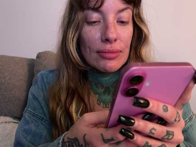 iiixbostonxiii live cam on BongaCams