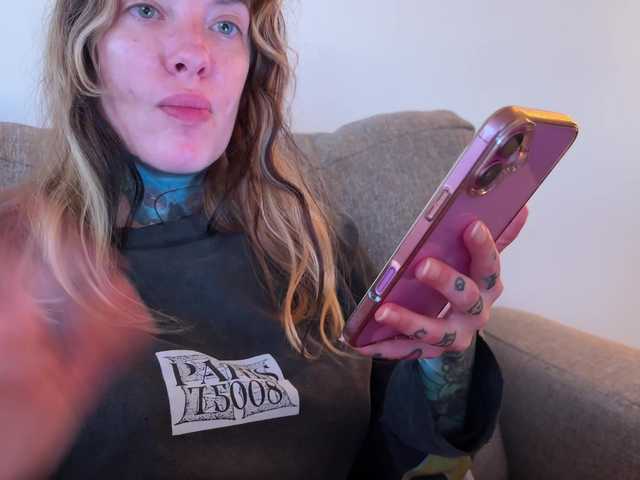 iiixbostonxiii live cam on BongaCams