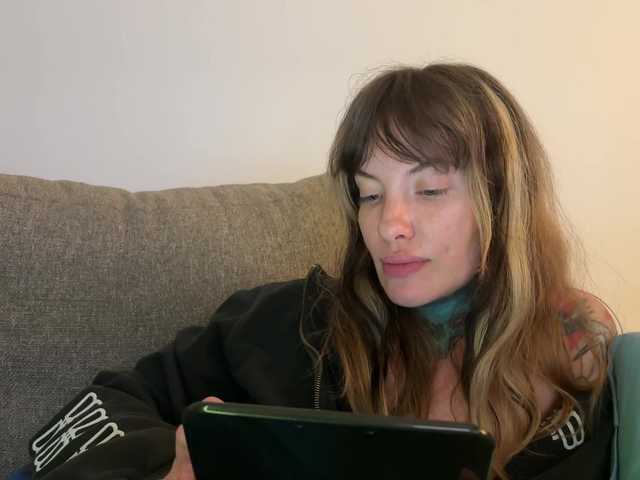 iiixbostonxiii live cam on BongaCams