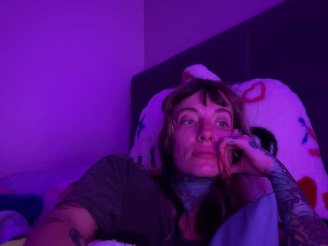 iiixbostonxiii's BongaCams show and profile