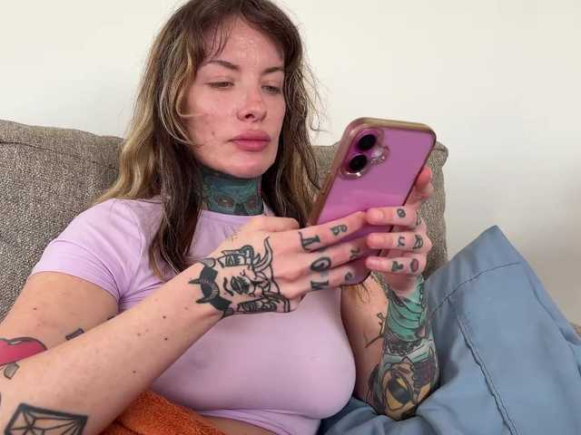iiixbostonxiii live cam on BongaCams