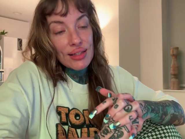 iiixbostonxiii live cam on BongaCams