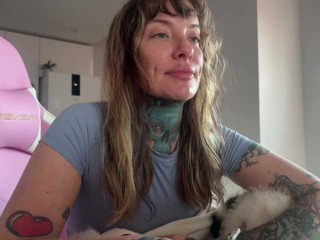 iiixbostonxiii live cam on BongaCams