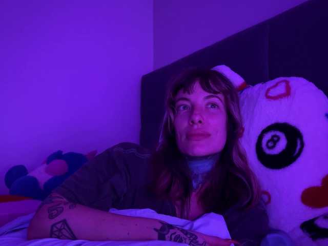 iiixbostonxiii's BongaCams show and profile