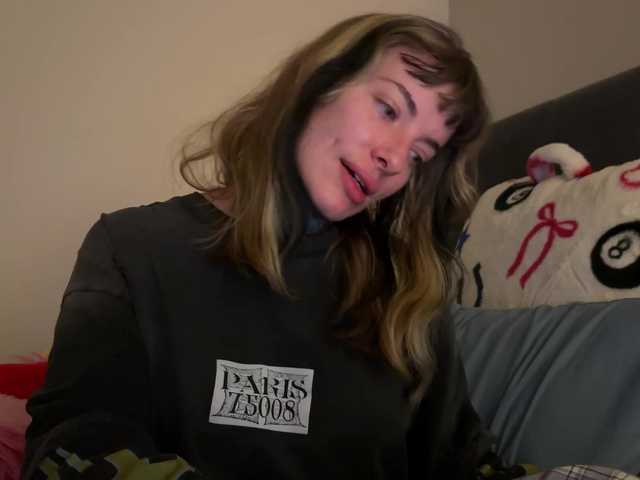 iiixbostonxiii's BongaCams show and profile