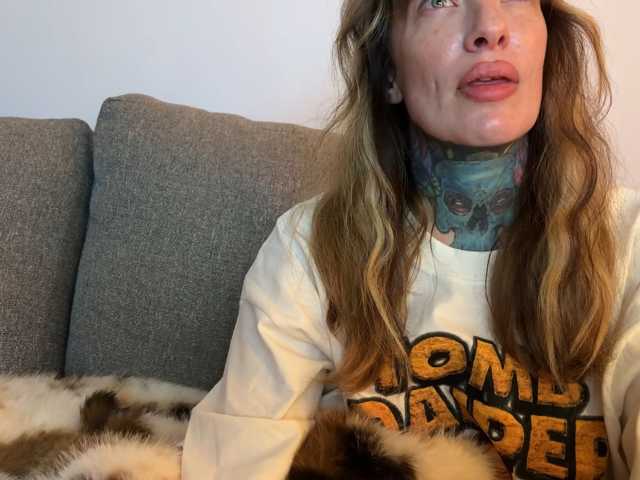 iiixbostonxiii live cam on BongaCams