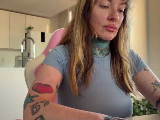 iiixbostonxiii, en vivo ahora en BongaCams