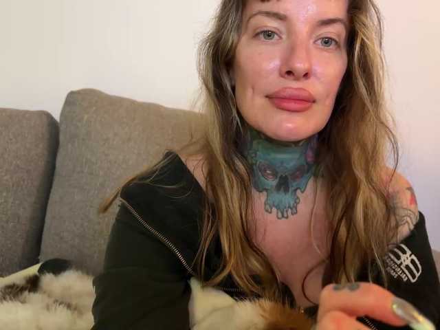 iiixbostonxiii live cam on BongaCams