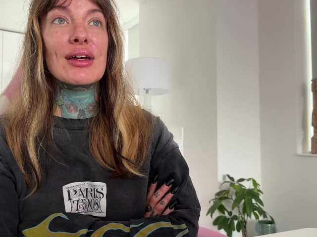 iiixbostonxiii live cam on BongaCams