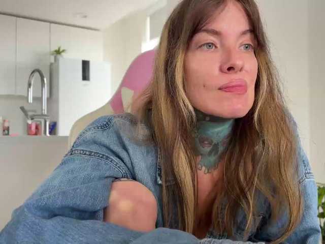 iiixbostonxiii, live now on BongaCams