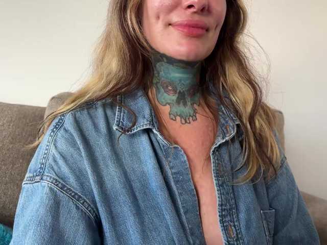 iiixbostonxiii live cam on BongaCams