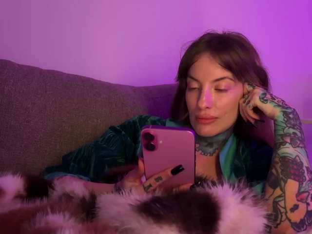 iiixbostonxiii, en vivo ahora en BongaCams
