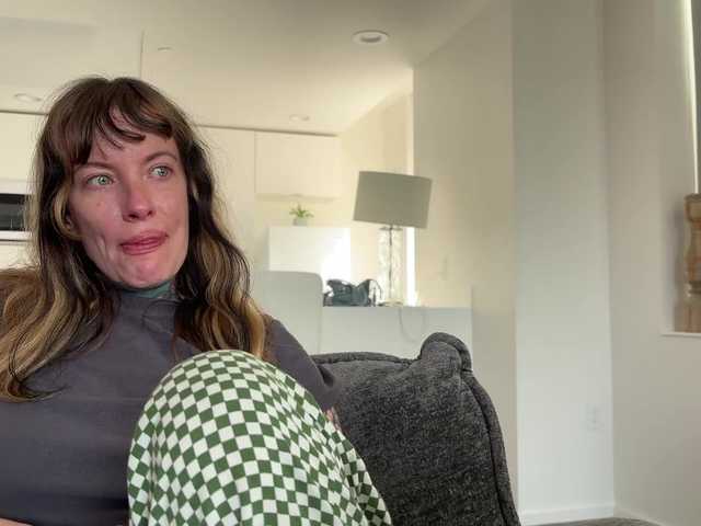 iiixbostonxiii live cam on BongaCams
