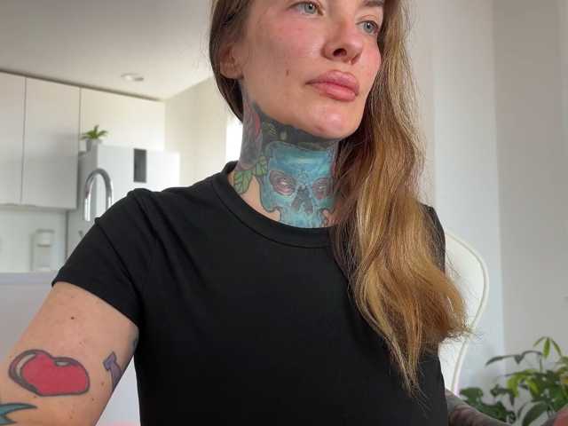 iiixbostonxiii live cam on BongaCams