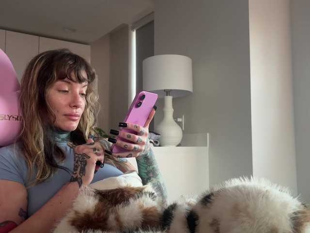 iiixbostonxiii live cam on BongaCams