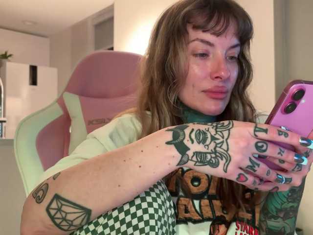 iiixbostonxiii live cam on BongaCams
