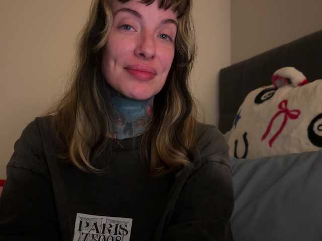 iiixbostonxiii's BongaCams show and profile