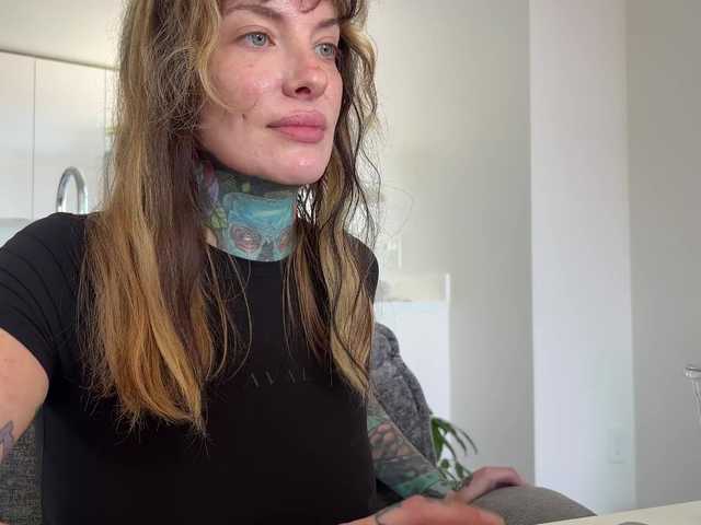 iiixbostonxiii live cam on BongaCams