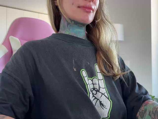 iiixbostonxiii live cam on BongaCams
