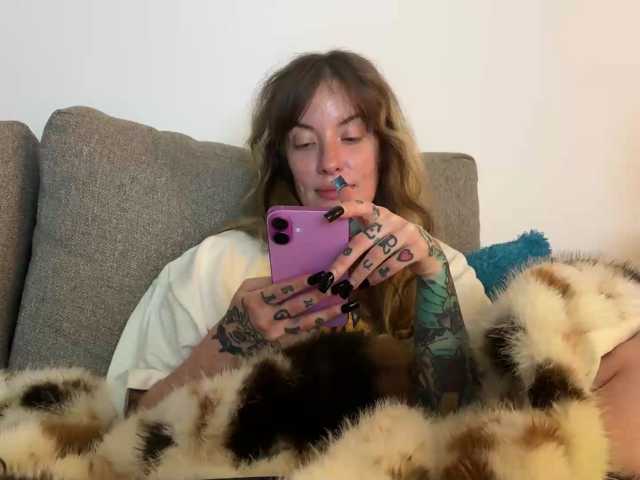 iiixbostonxiii live cam on BongaCams