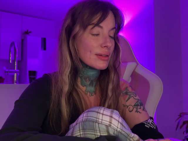 iiixbostonxiii live cam on BongaCams