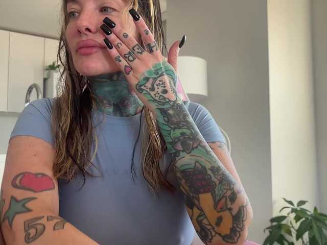 iiixbostonxiii live cam on BongaCams