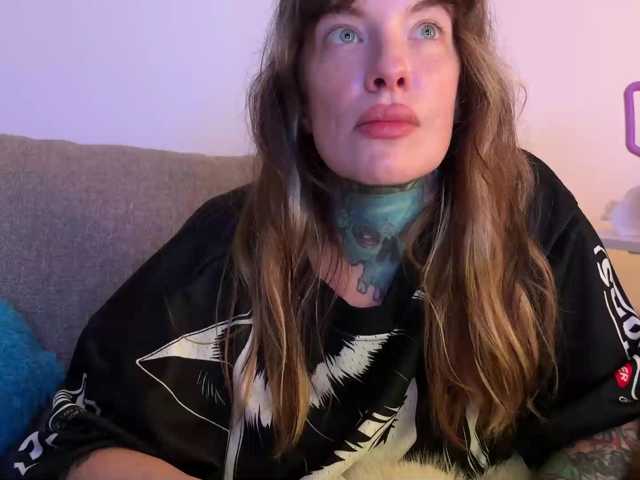 iiixbostonxiii, live now on BongaCams