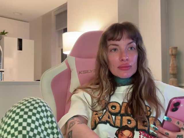 iiixbostonxiii live cam on BongaCams