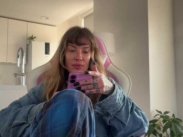 iiixbostonxiii live cam on BongaCams