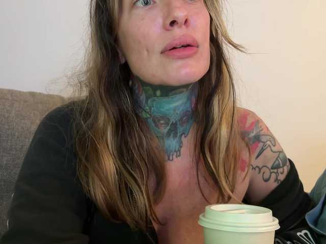 iiixbostonxiii live cam on BongaCams