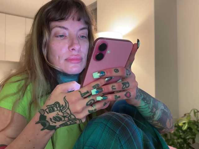 le modèle airgeadx est en webcam porno dans un show sur le site bongacams, il possède les tags suivants: White/Caucasian,Blonde,Shaved