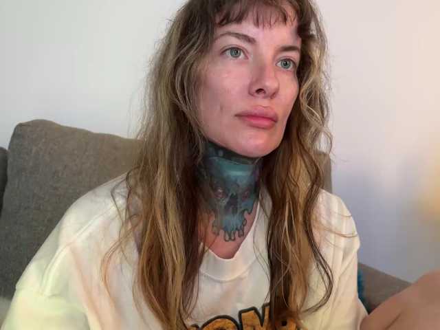iiixbostonxiii live cam on BongaCams